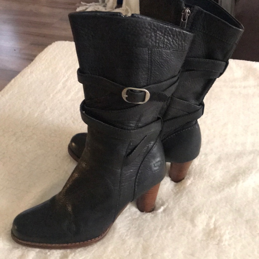 Uggs leather boots